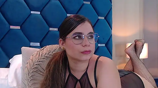 ThaniaJones's cam snapshot