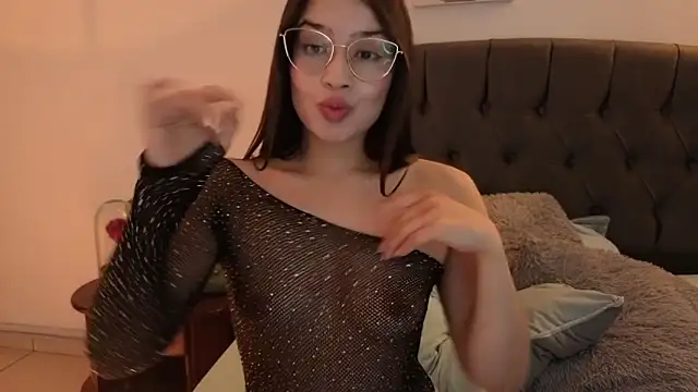 Emma_Lombardi's cam snapshot