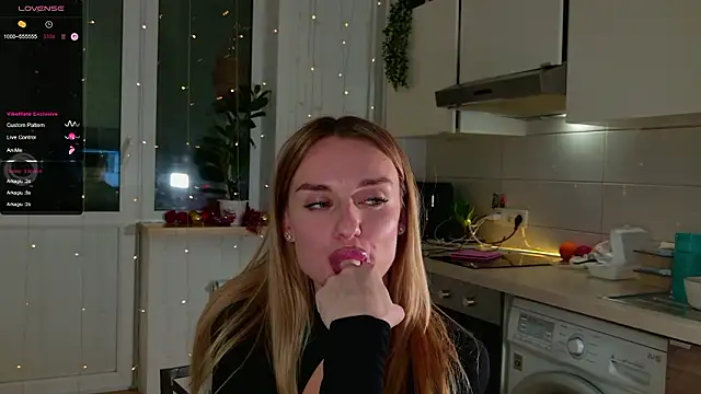 MissLovex's cam snapshot