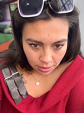 LIZ-06_'s cam snapshot