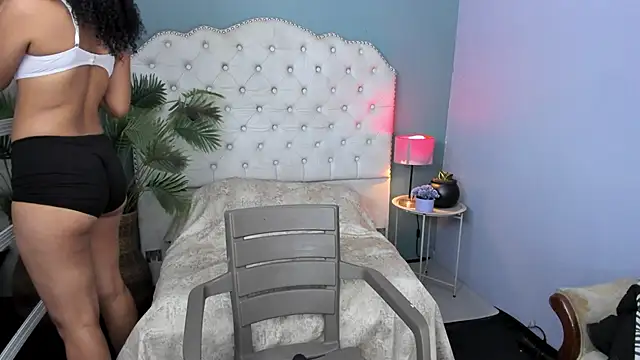 AriaVega's cam snapshot