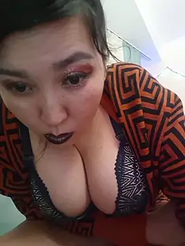 HellaWerlous's cam snapshot