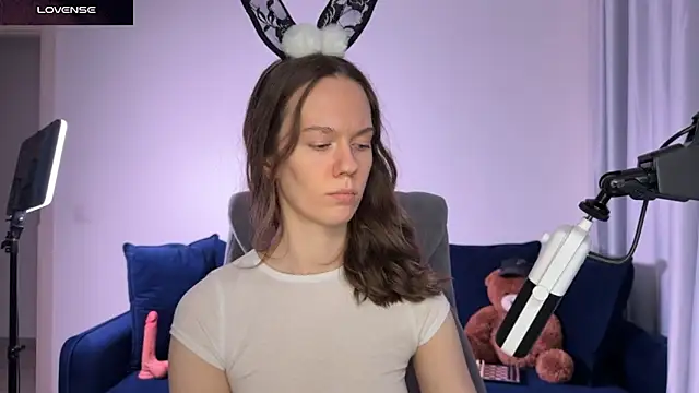 SharkyBaby live sex cam