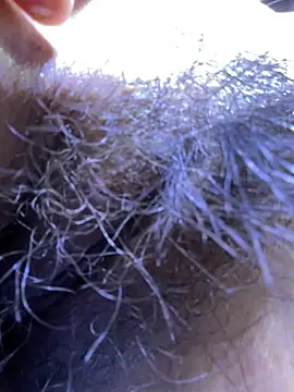 iu_uzZ's cam snapshot