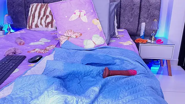 sweegirl69's cam snapshot