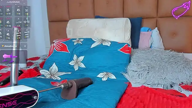 ELLA_KELLY's cam snapshot