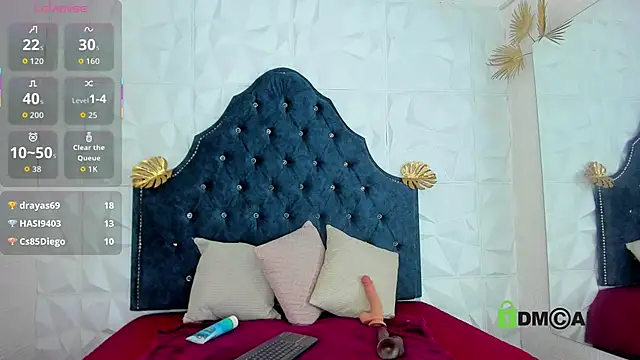 _mia_milf_'s cam snapshot