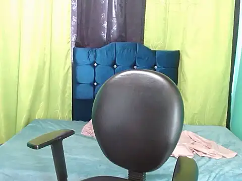 Ebony_luna's cam snapshot