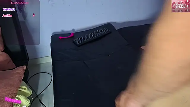 yazfore2 live sex cam