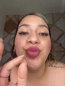 Amira_Malia's cam snapshot