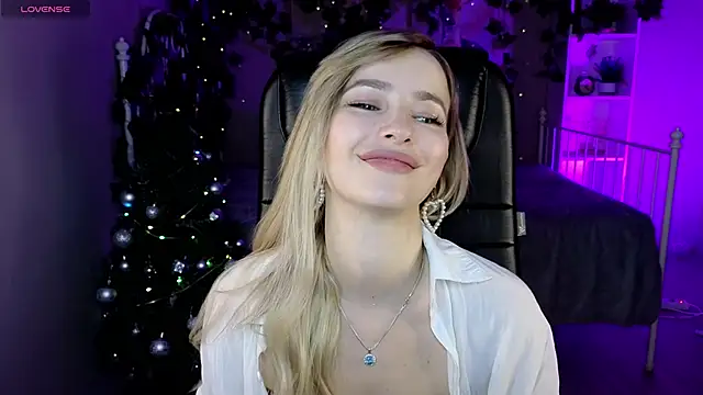 AlexaMoonshine's cam snapshot