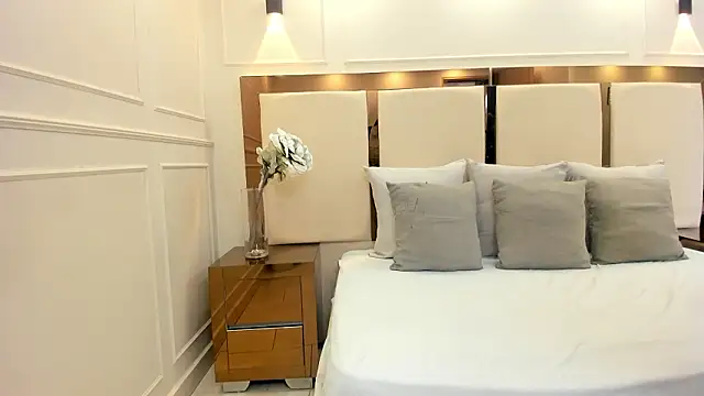 _manelyk_herrera's cam snapshot