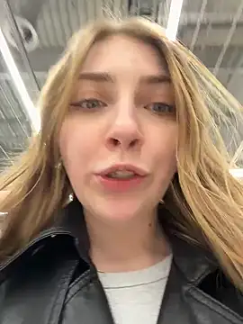 Sunny___Bunny's cam snapshot