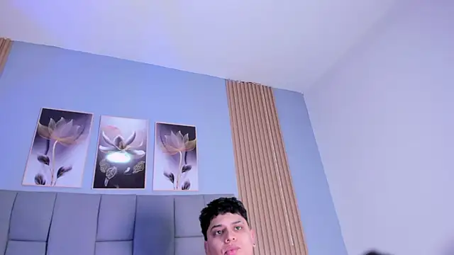 Kandyfrees_ live sex cam