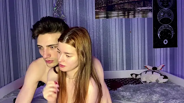 EmiliaCouple live sex cam