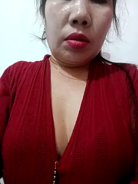 Reema_143's cam snapshot