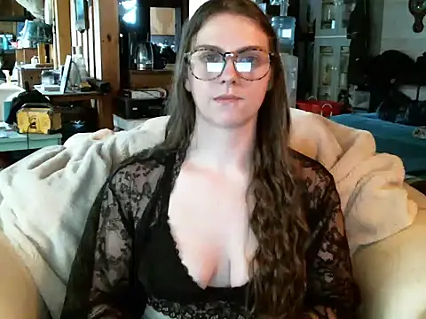 katie_kitten38's cam snapshot