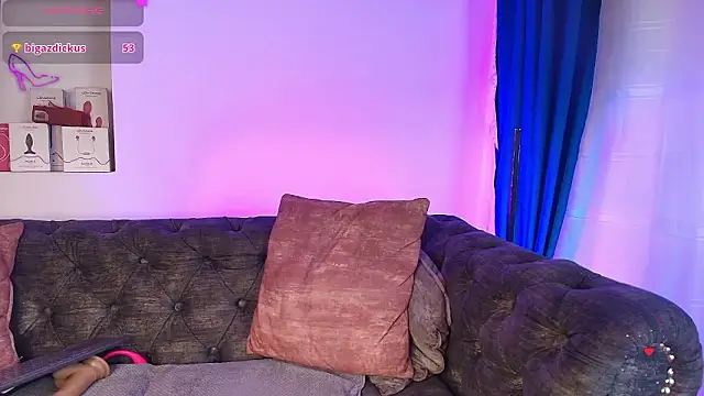 may_wood's cam snapshot