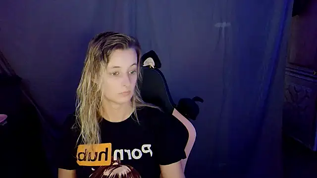 YourSecretGF963's cam snapshot