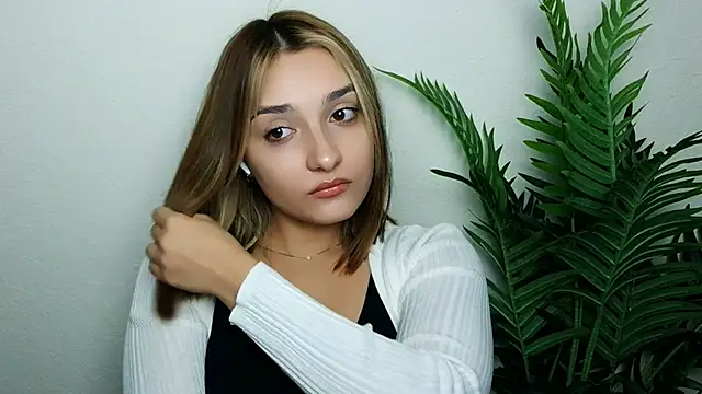 veryshygirl's cam snapshot