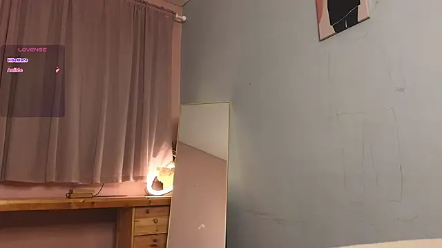 too_sexxxy's cam snapshot