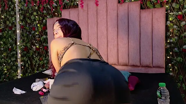 MiaJanss's cam snapshot