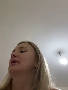 DianaNatur's cam snapshot