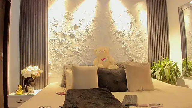 joselin_rouse's cam snapshot