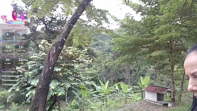 esmeralda_li's cam snapshot