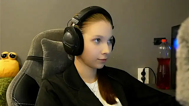 Softixq's cam snapshot