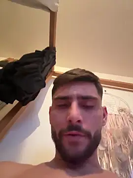 Hugo-tentation34 live sex cam