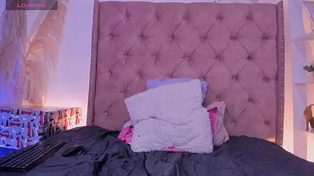 xNahomi_21's cam snapshot