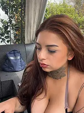 EmilyMoore_Pink's cam snapshot