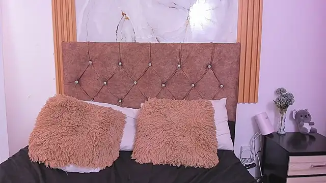 scarletnoir03's cam snapshot