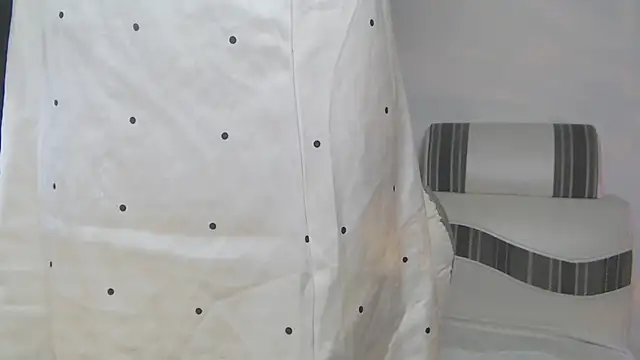 SuziiLove's cam snapshot