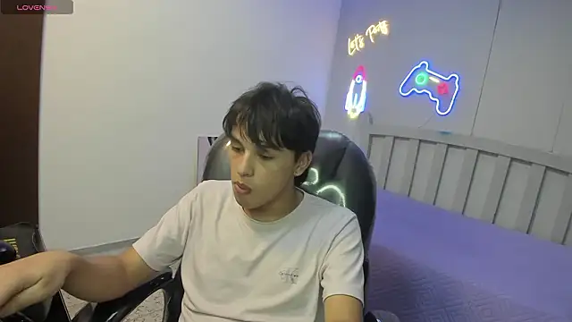 StiwenTwink live sex cam