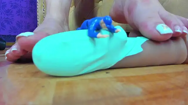 Scarlett_Barnes's cam snapshot