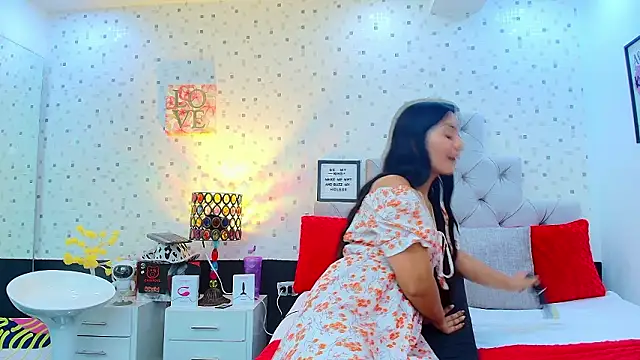 JulietaReyess's cam snapshot