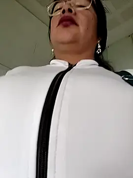 __valentina18's cam snapshot