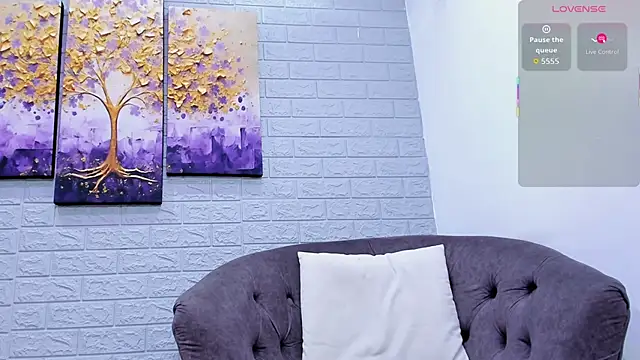 LenaRuiz_'s cam snapshot