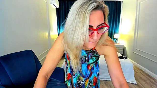 MuseOfStage's cam snapshot