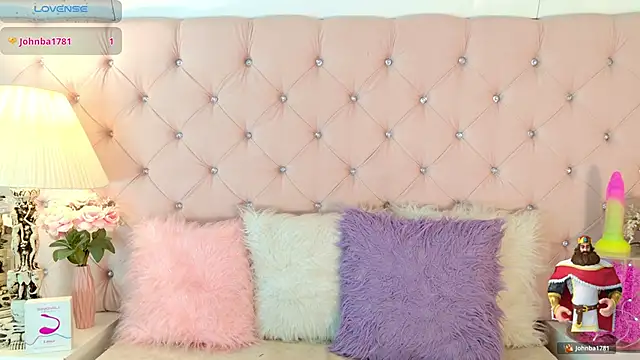 CaterinaRomano's cam snapshot