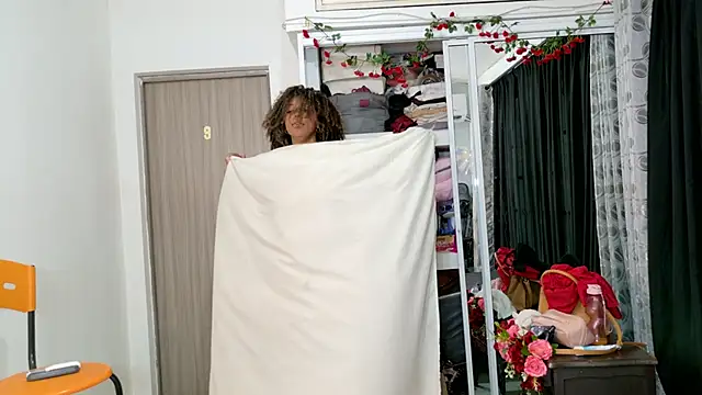 BLACK_ROSSE_1's cam snapshot