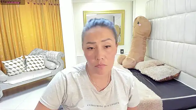 gaby_trent's cam snapshot