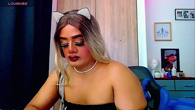 Amber_bigdick22 live sex cam