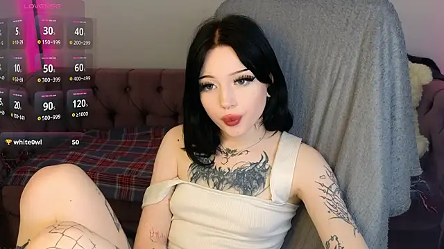 Emma_Kirks's cam snapshot