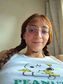 Dani-peggin's cam snapshot