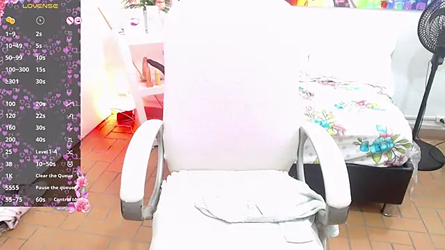 elly_willis's cam snapshot