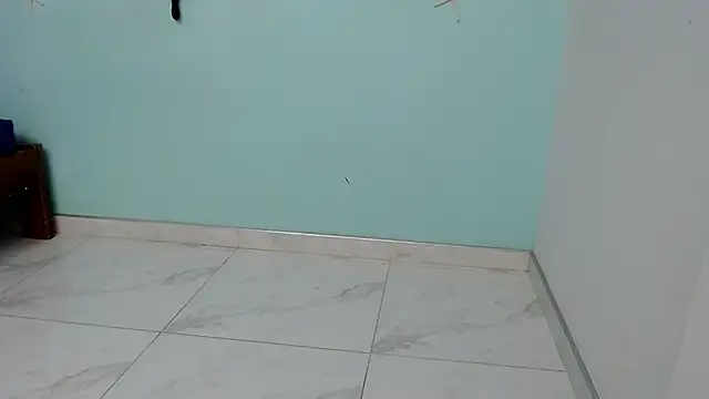 eladyrous98's cam snapshot