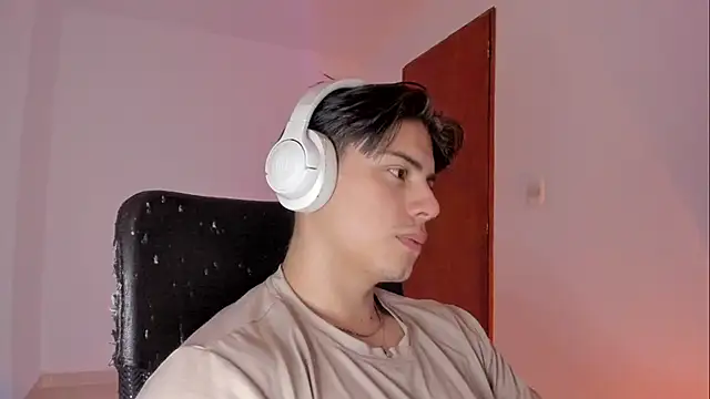 Giordano_Russo live sex cam